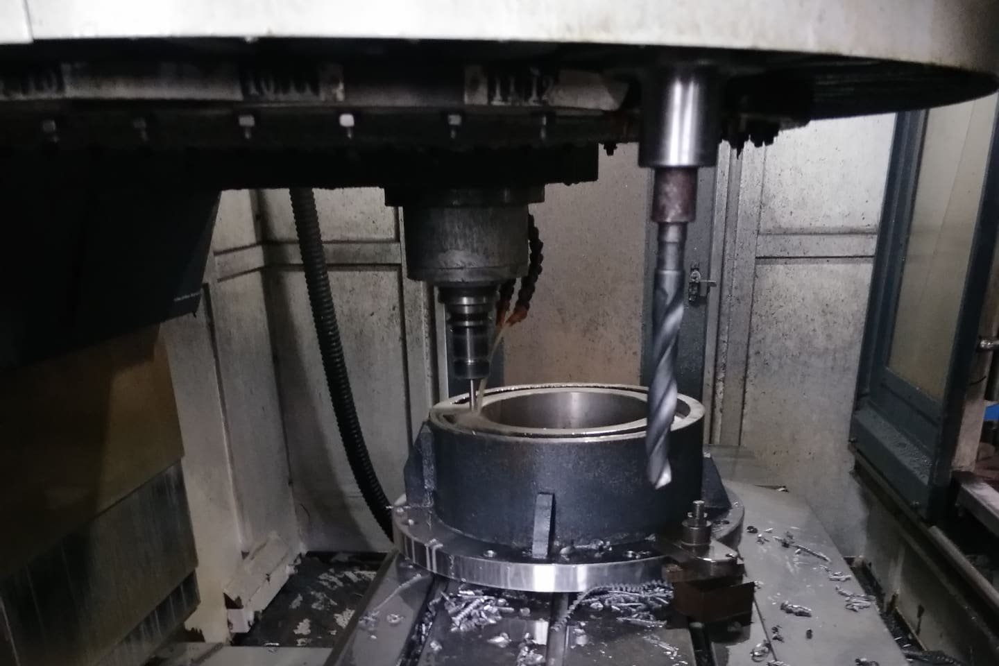 Bearing housing machining activity from the Runfeng archive